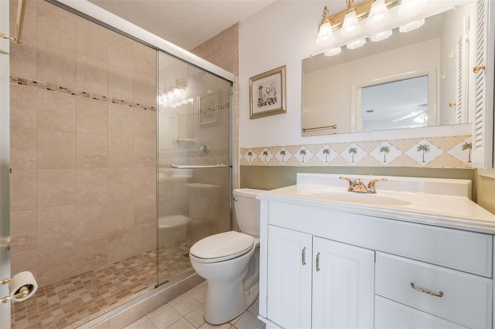 Image 20 of 58 For 1322 40th Street 2