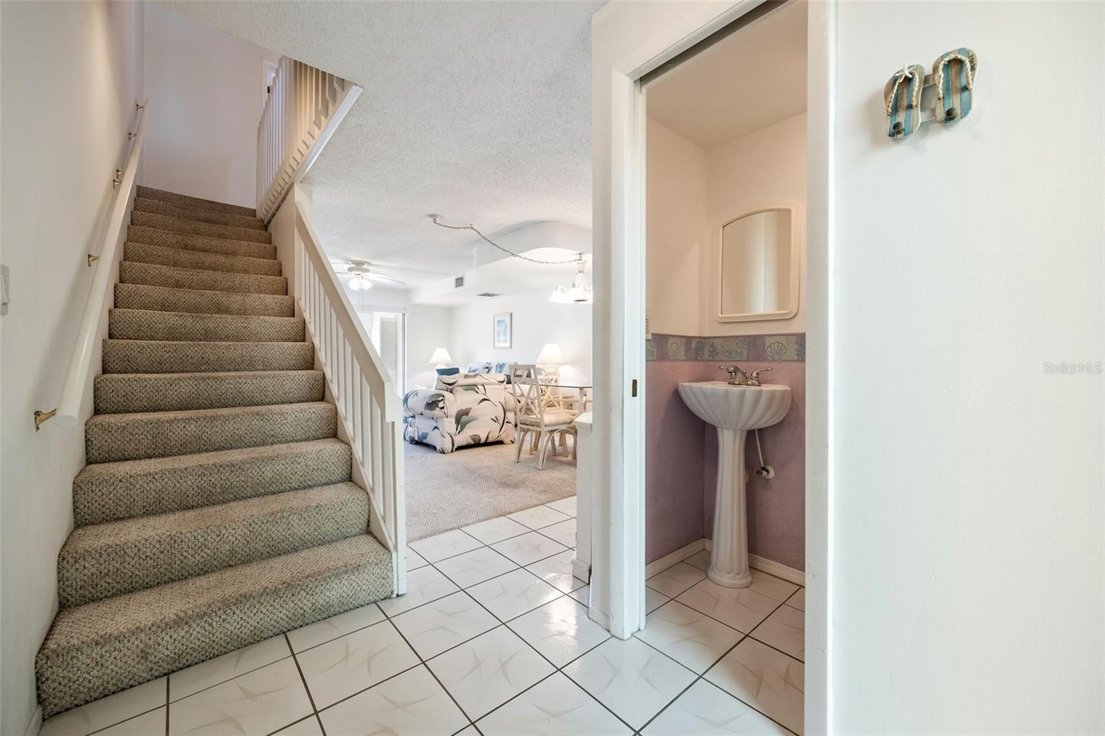 Image 5 of 58 For 1322 40th Street 2