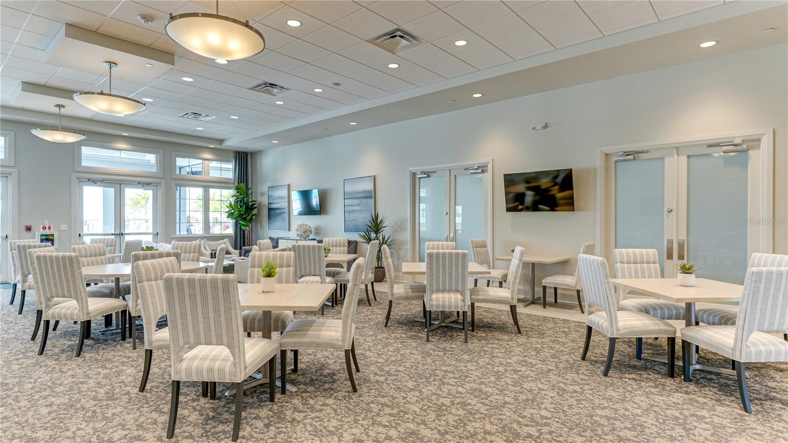 Image 50 of 62 For 4810 Sparkling Sea Lane