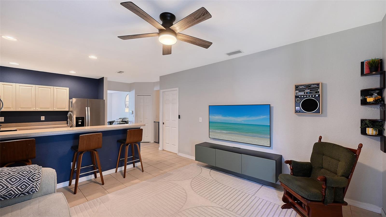 Image 14 of 43 For 2306 29th Avenue E