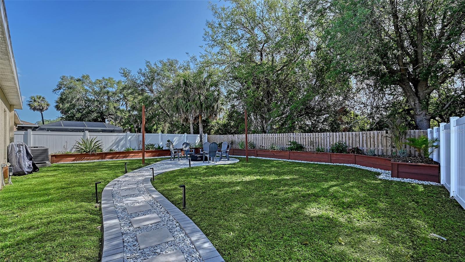 Image 35 of 43 For 2306 29th Avenue E