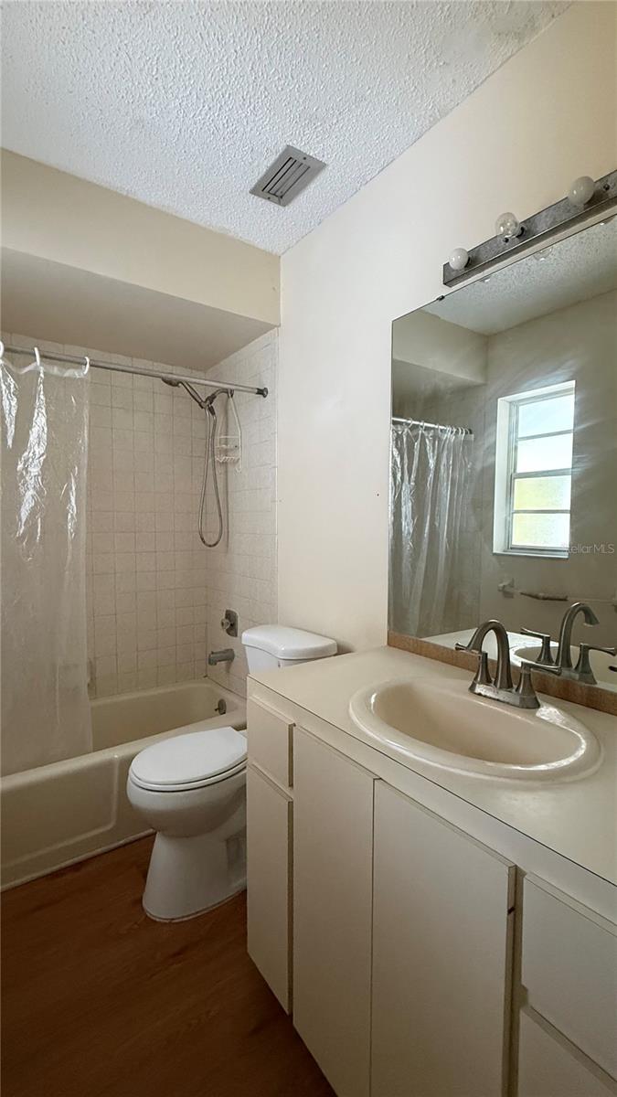 Image 8 of 13 For 201 San Marco Avenue 2