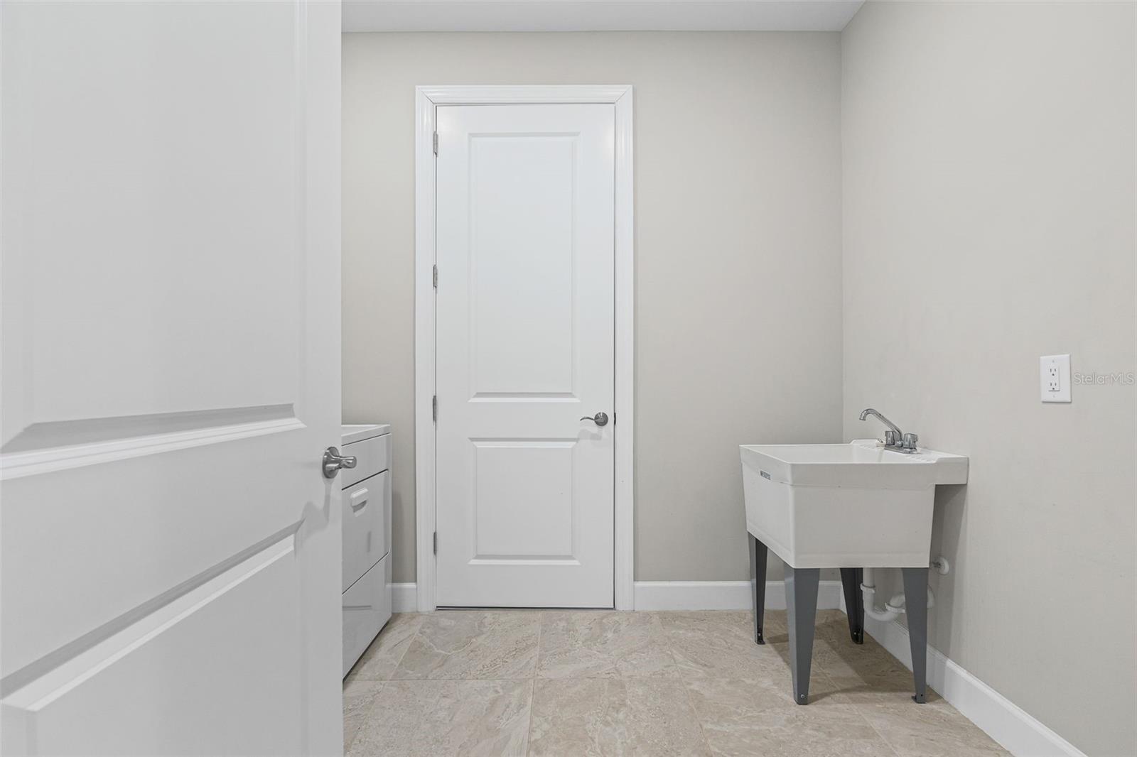 Image 15 of 60 For 17907 Eastbrook Terrace