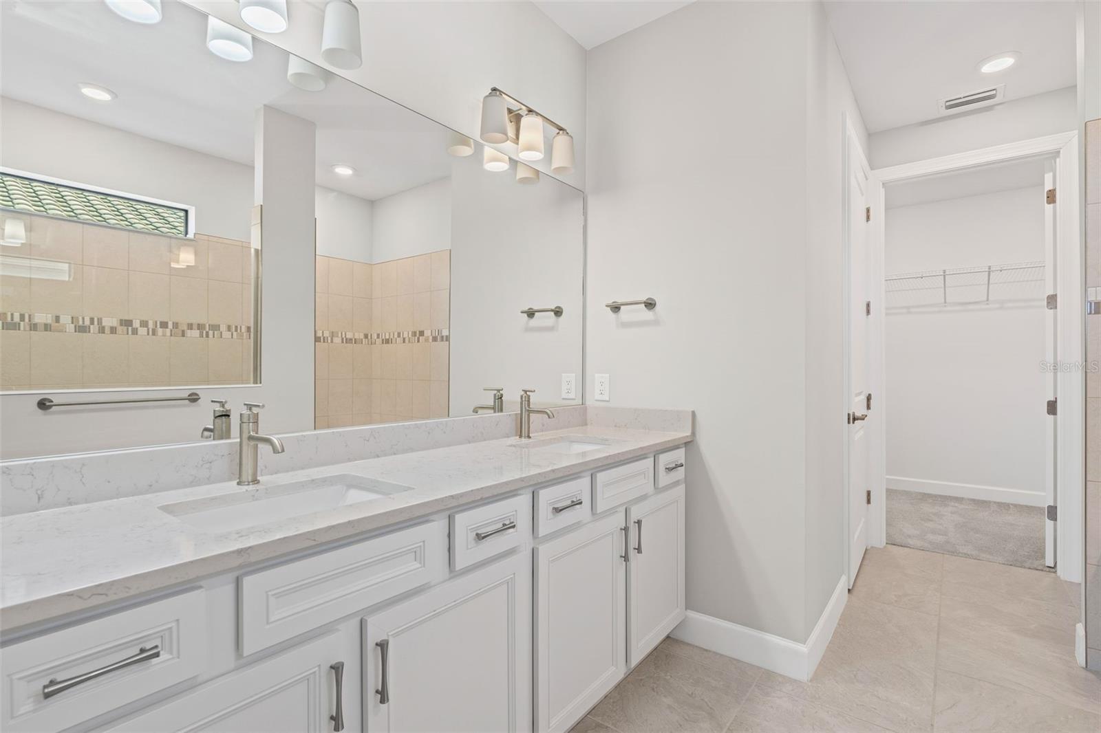 Image 20 of 60 For 17907 Eastbrook Terrace