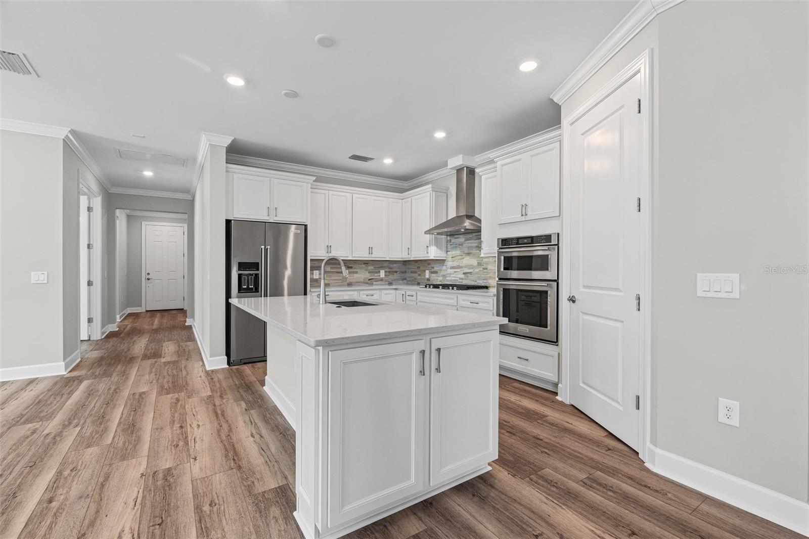 Image 6 of 60 For 17907 Eastbrook Terrace