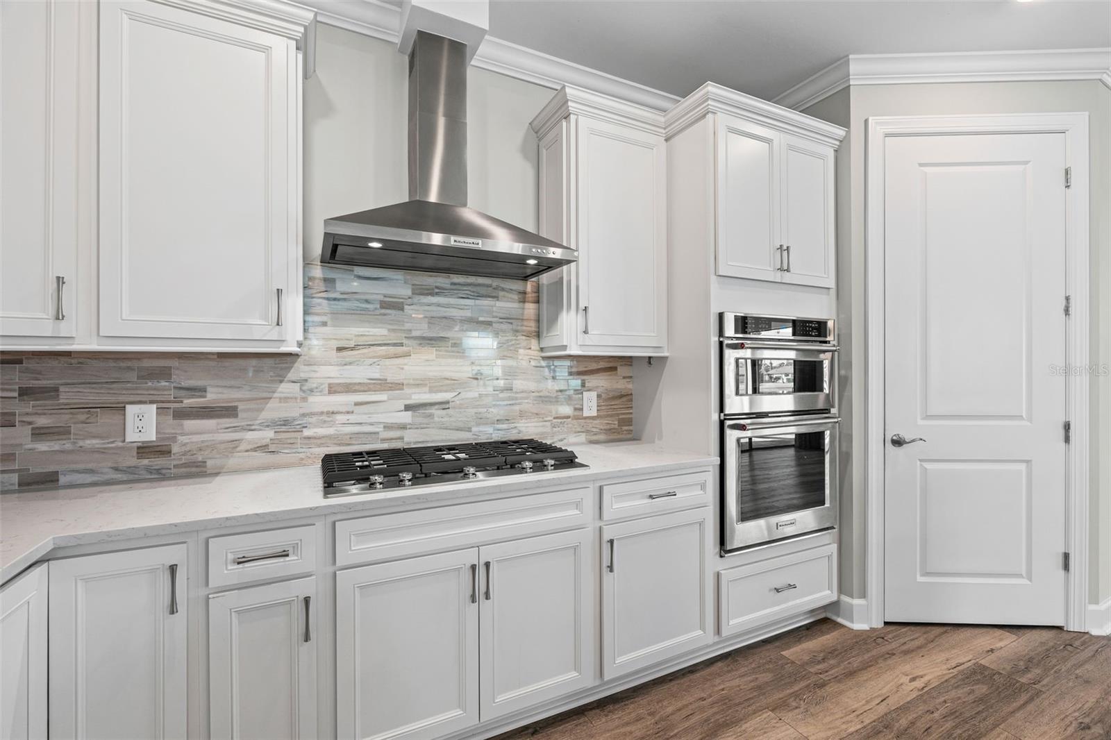 Image 9 of 60 For 17907 Eastbrook Terrace