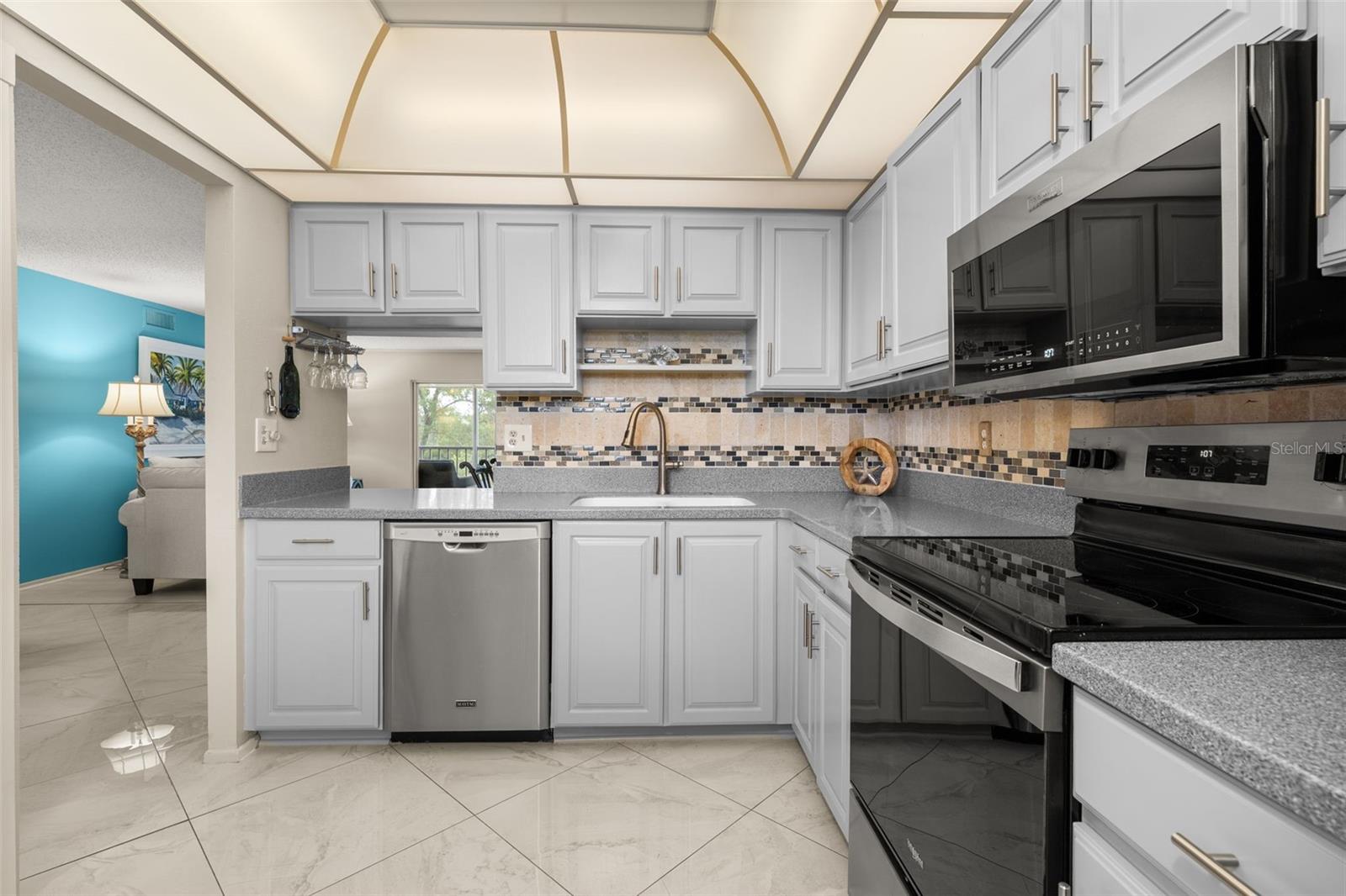 Image 18 of 60 For 3620 Ironwood Circle 406o