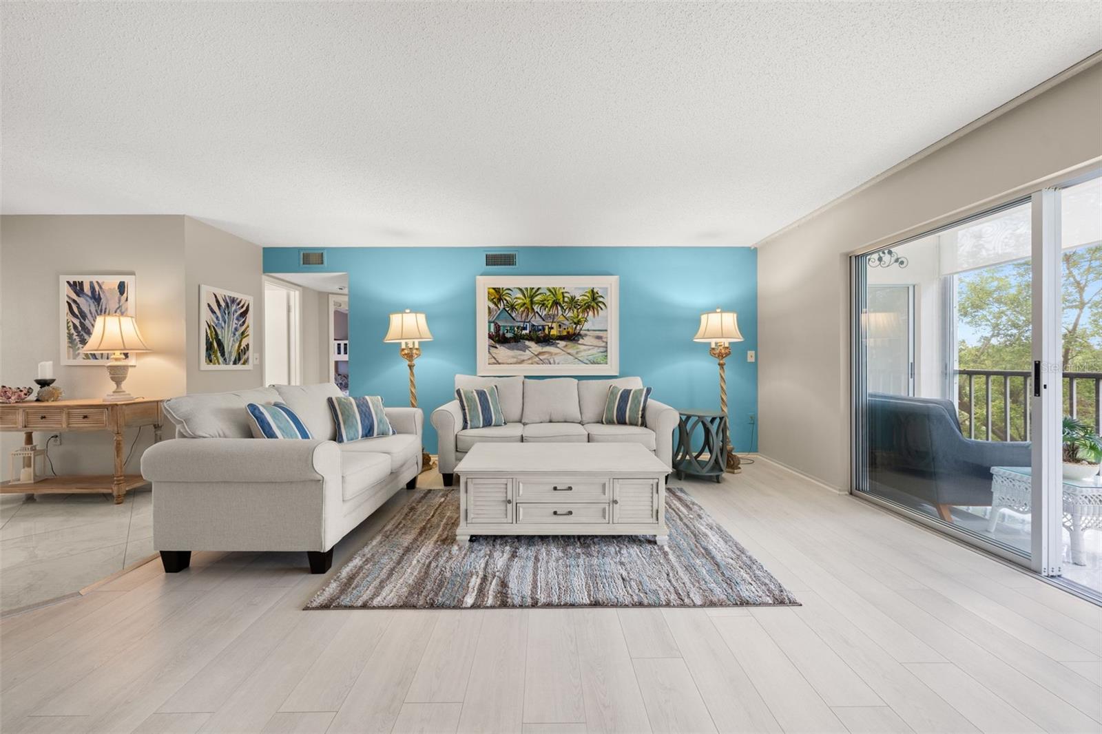 Image 2 of 60 For 3620 Ironwood Circle 406o