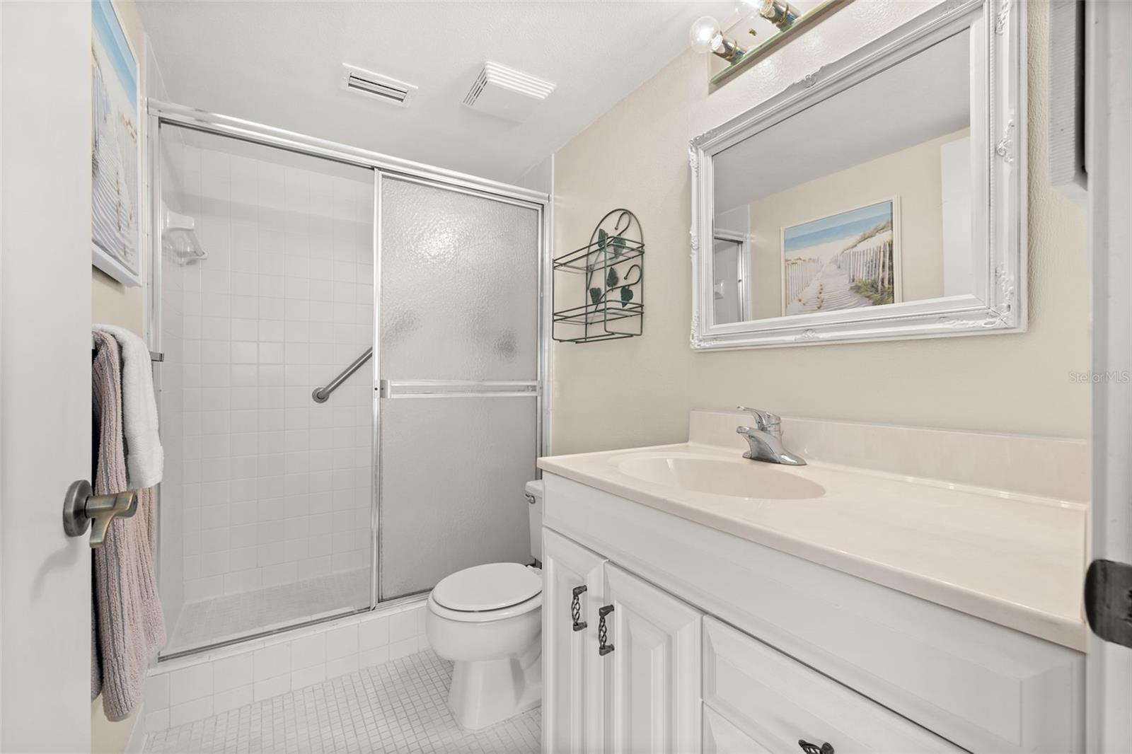 Image 24 of 60 For 3620 Ironwood Circle 406o