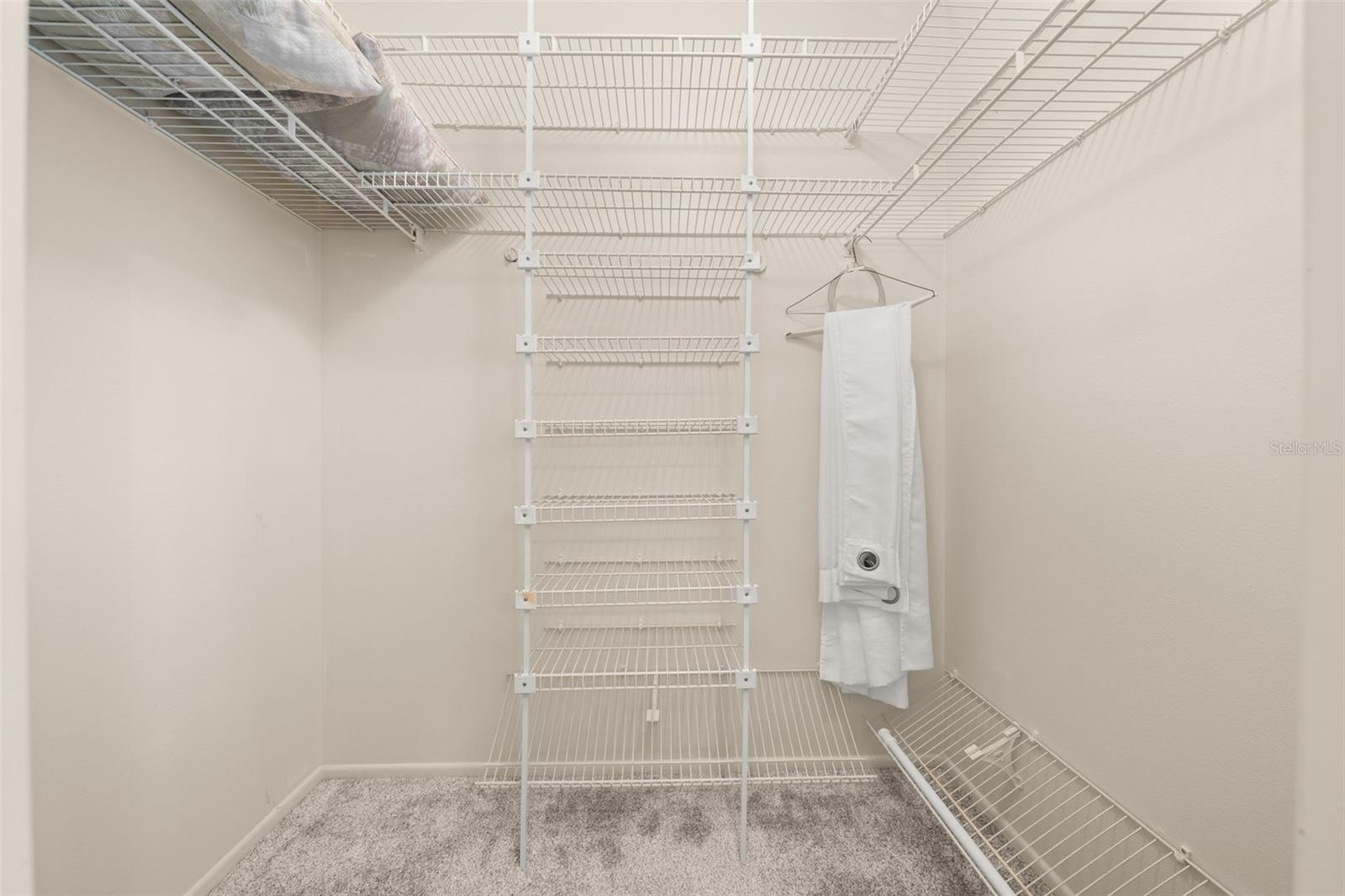 Image 28 of 60 For 3620 Ironwood Circle 406o