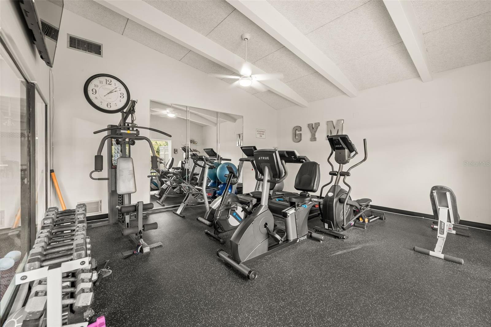 Image 47 of 60 For 3620 Ironwood Circle 406o