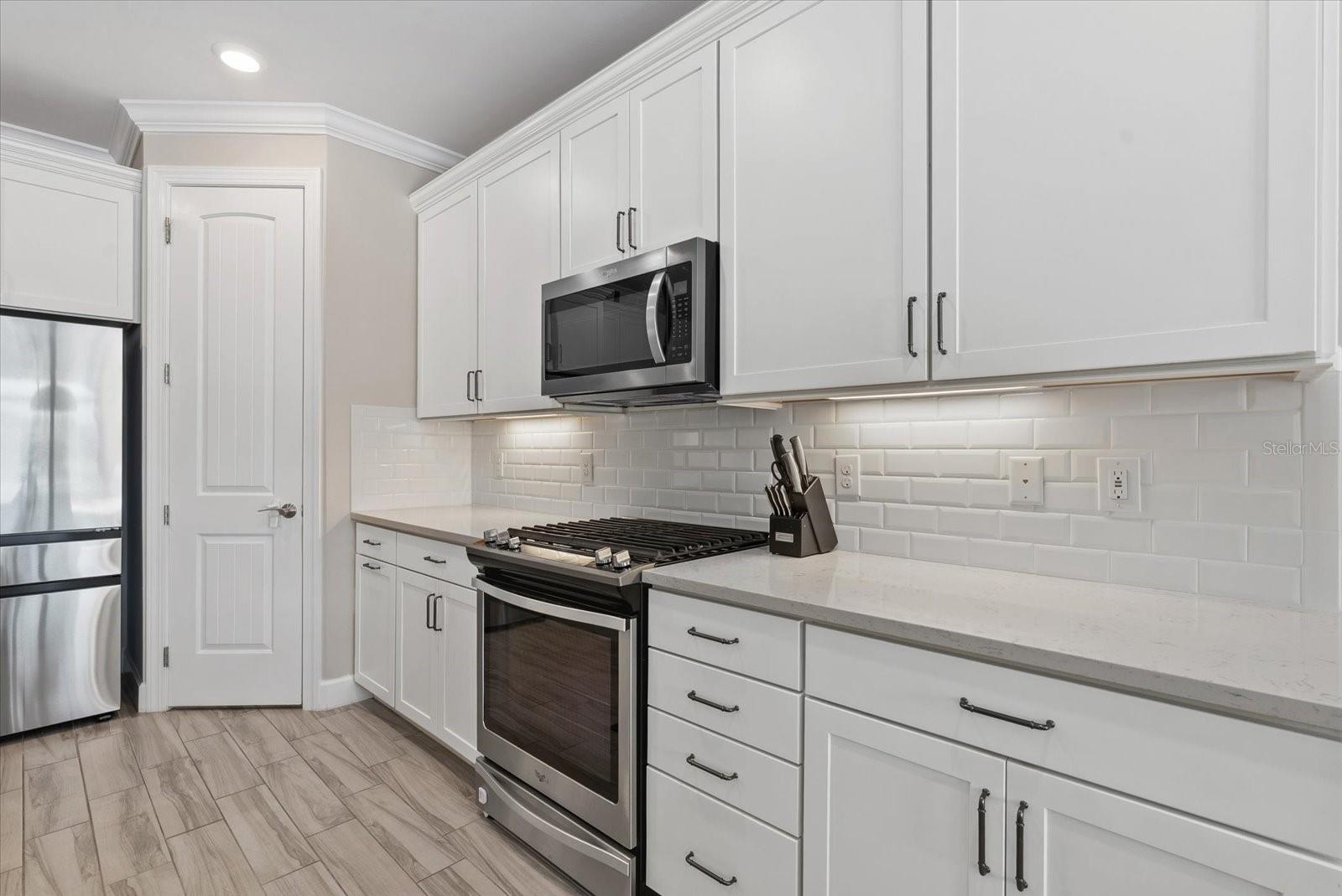 Image 16 of 71 For 3242 Anchor Bay Trail