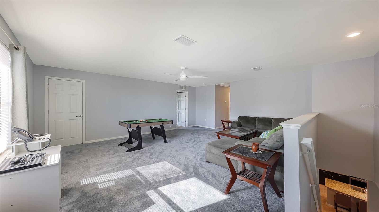 Listing photo id 32 for 2446 Carnation Court