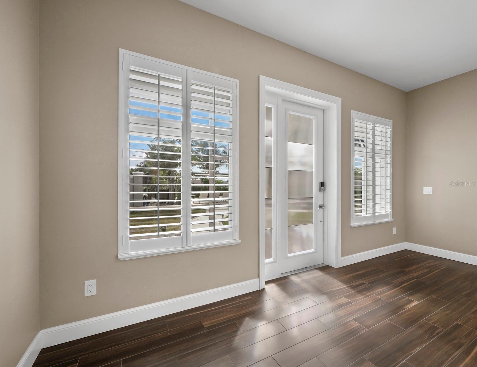 Image 13 of 67 For 5618 Britannia Drive