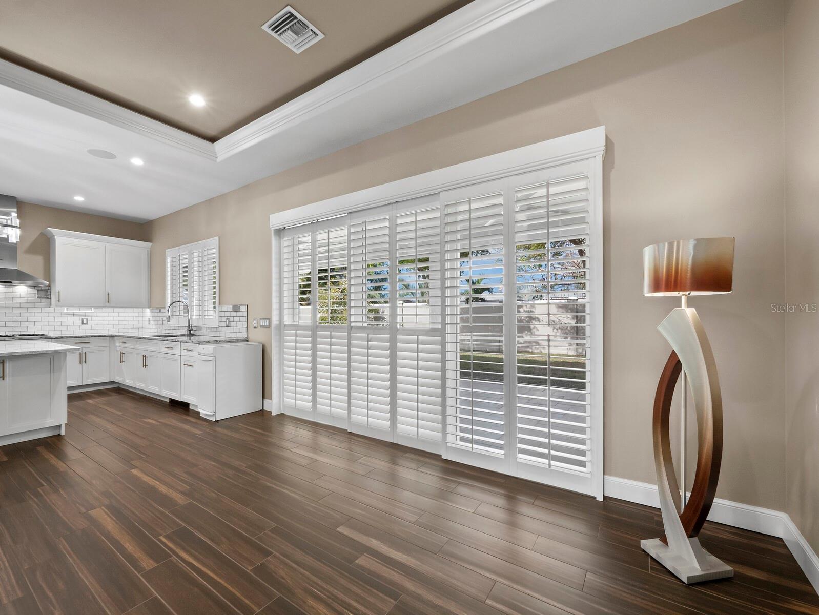 Image 20 of 67 For 5618 Britannia Drive