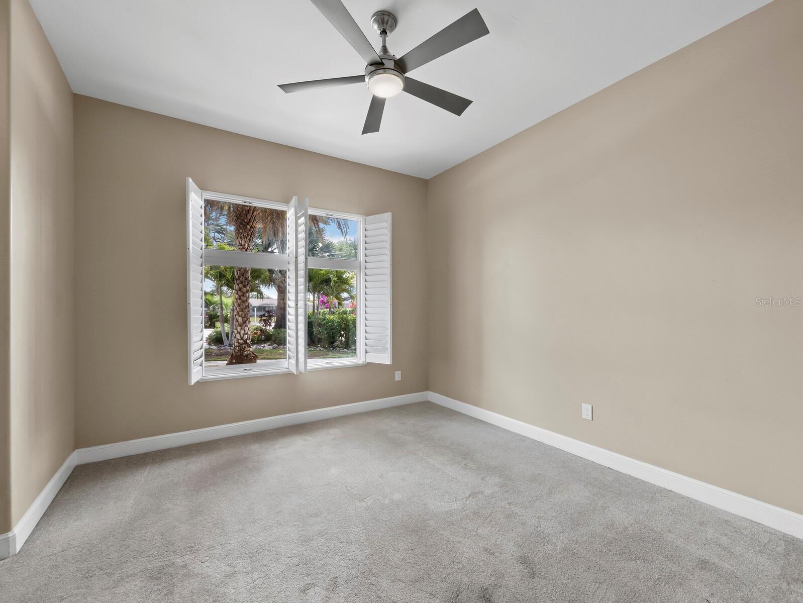 Image 33 of 67 For 5618 Britannia Drive