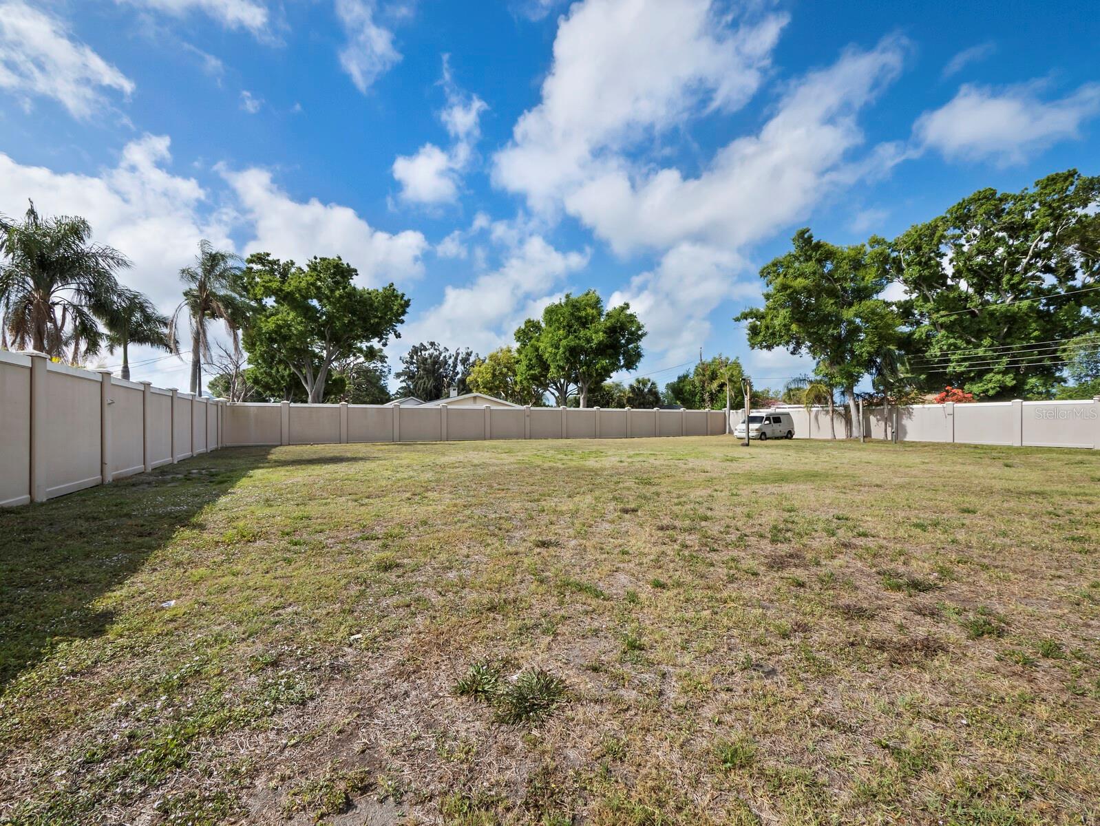 Image 54 of 67 For 5618 Britannia Drive