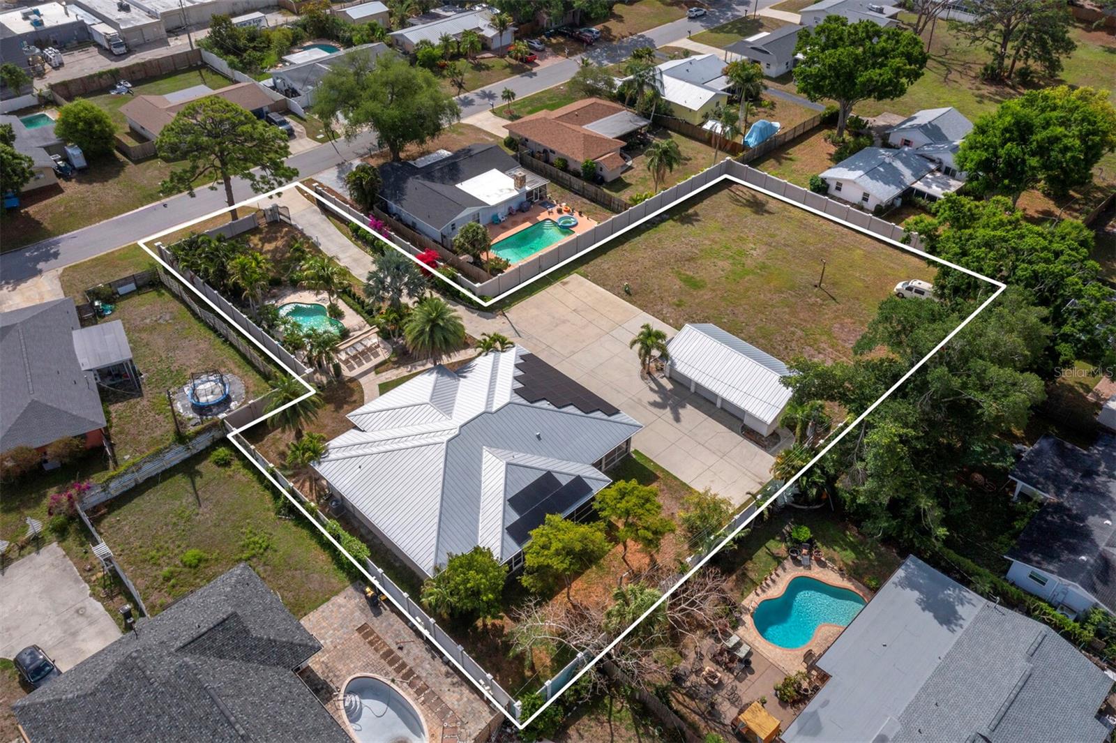 Image 58 of 67 For 5618 Britannia Drive