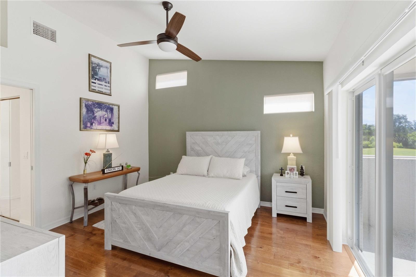 Image 11 of 37 For 7532 Marsh Orchid Circle 201