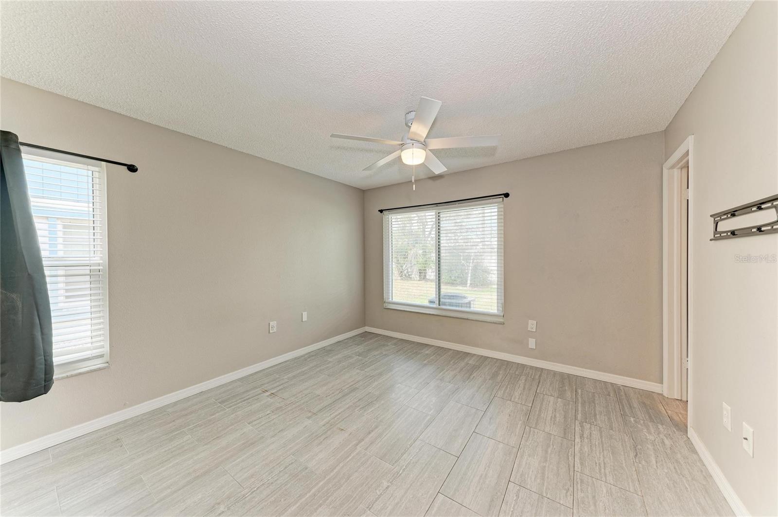 Image 22 of 62 For 4110 39th Ave W