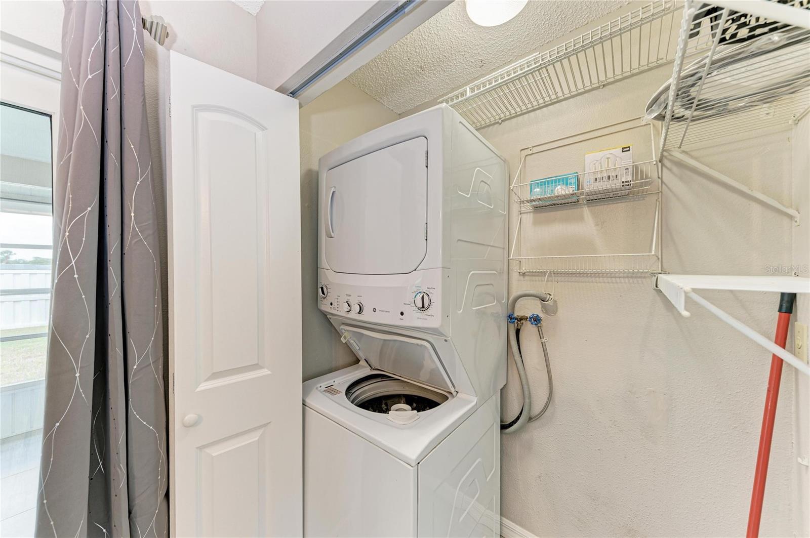 Image 38 of 62 For 4110 39th Ave W