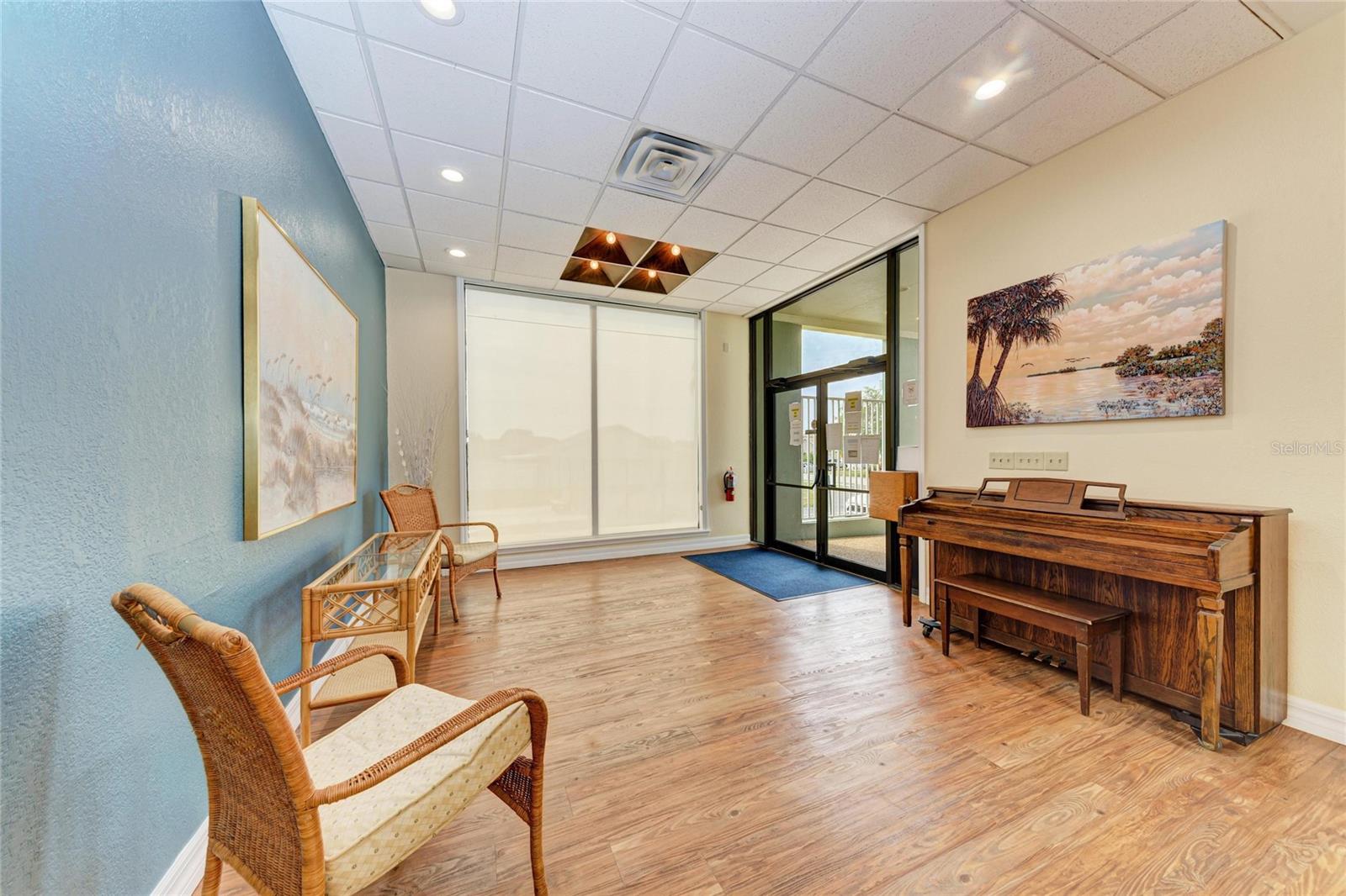 Image 60 of 62 For 4110 39th Ave W