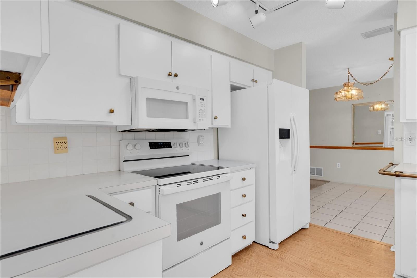 Image 14 of 43 For 5511 10th Avenue Drive W