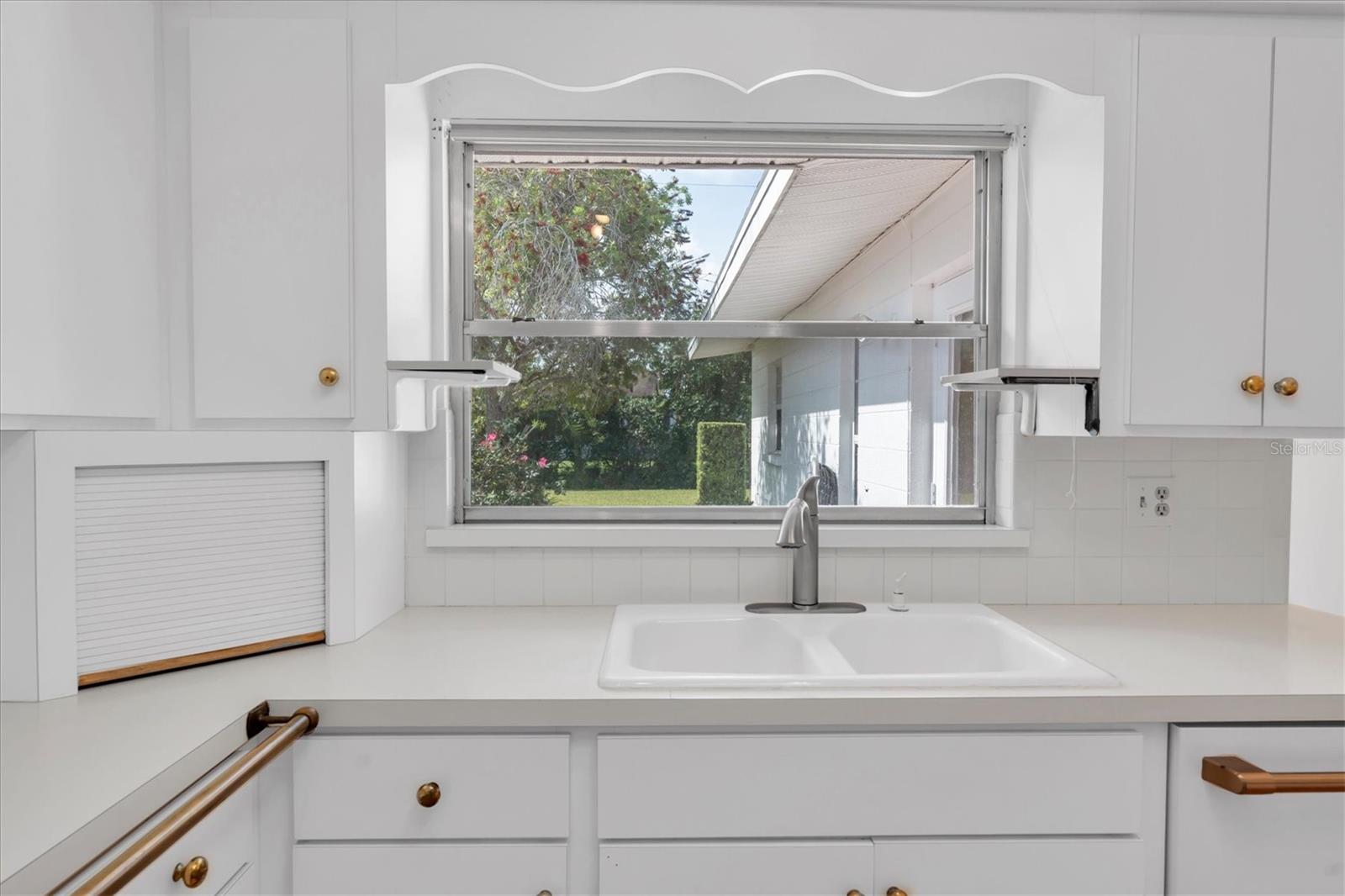 Image 17 of 43 For 5511 10th Avenue Drive W