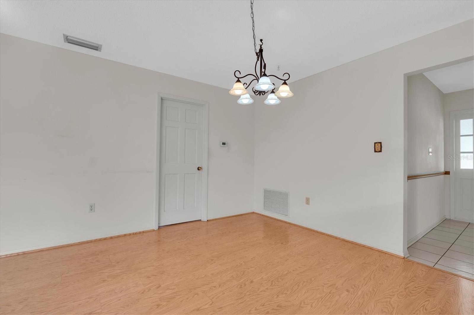 Image 19 of 43 For 5511 10th Avenue Drive W