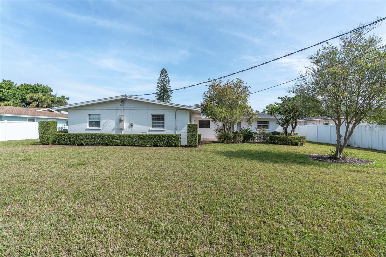 Image 36 of 43 For 5511 10th Avenue Drive W