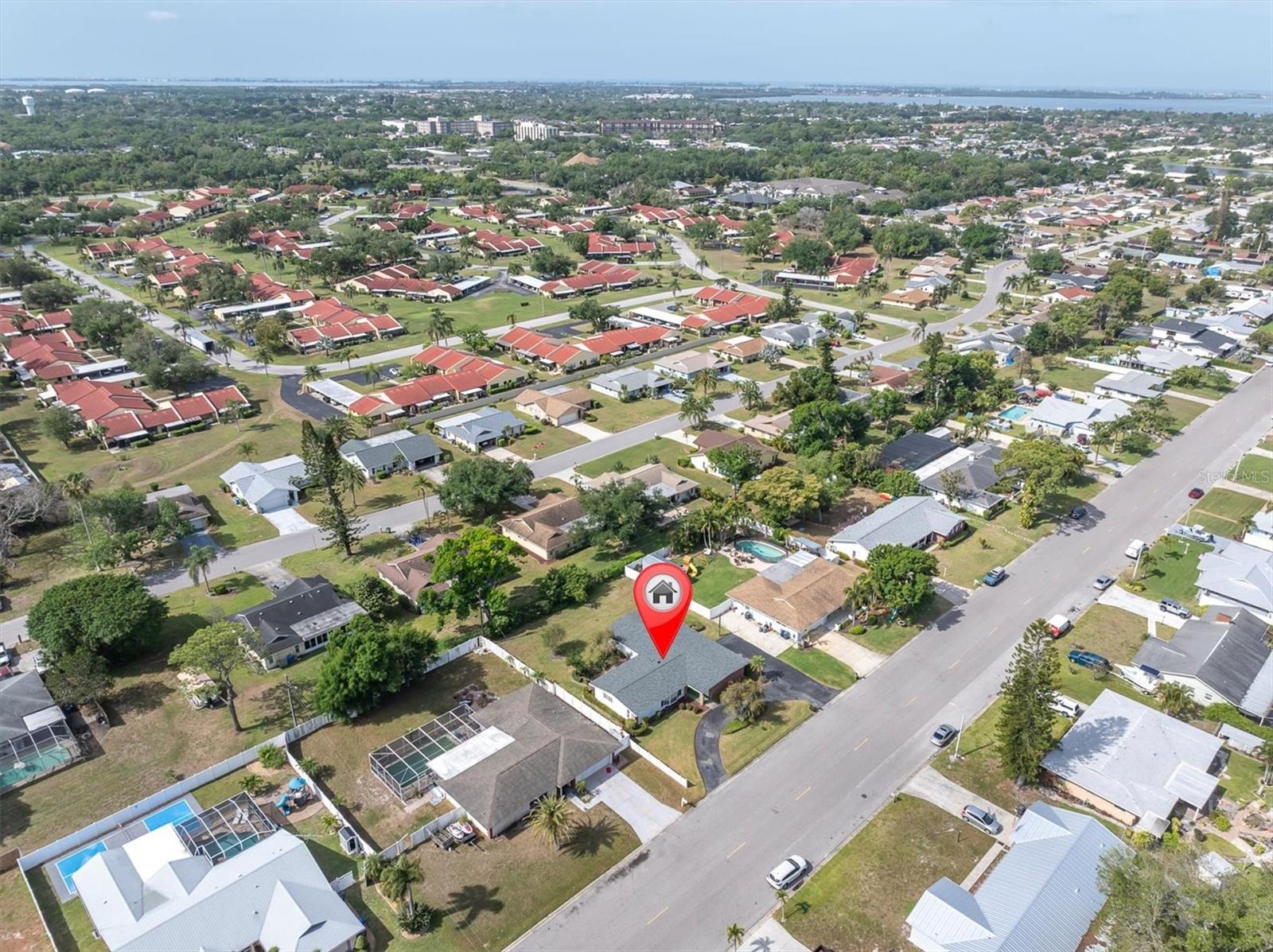 Image 37 of 43 For 5511 10th Avenue Drive W