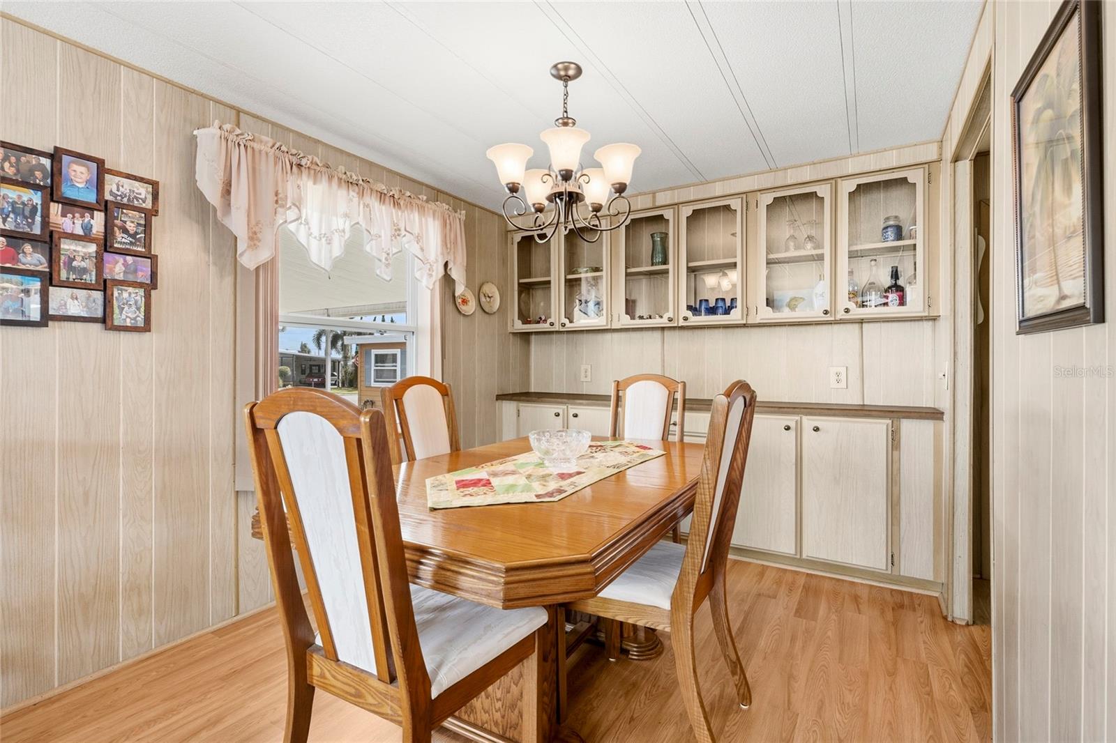 Image 3 of 56 For 6624 Marina Drive
