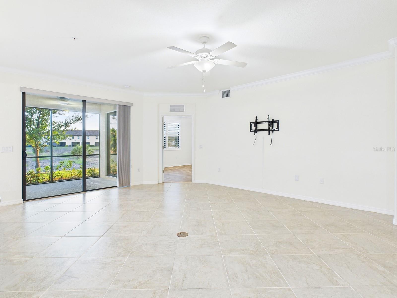 Image 22 of 57 For 12550 Ghiberti Circle 101