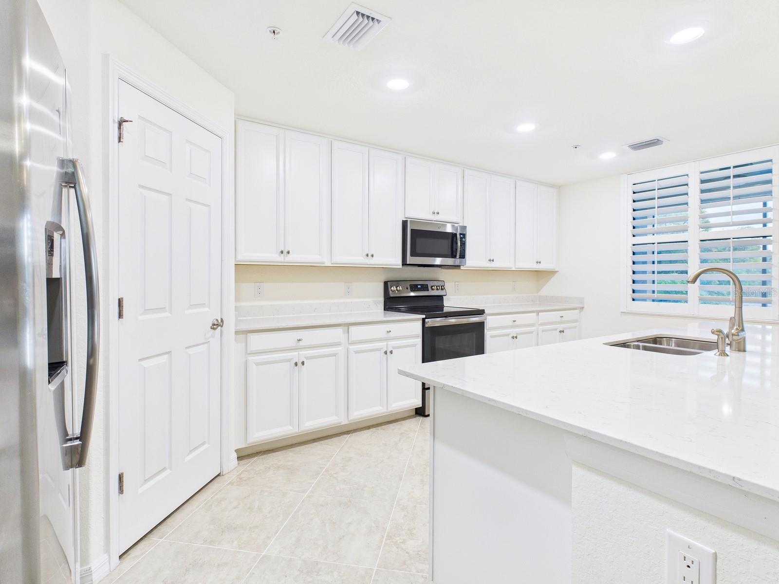 Image 26 of 57 For 12550 Ghiberti Circle 101