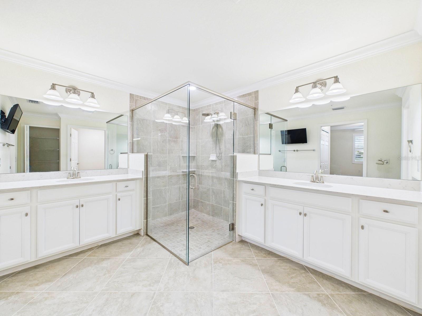 Image 40 of 57 For 12550 Ghiberti Circle 101