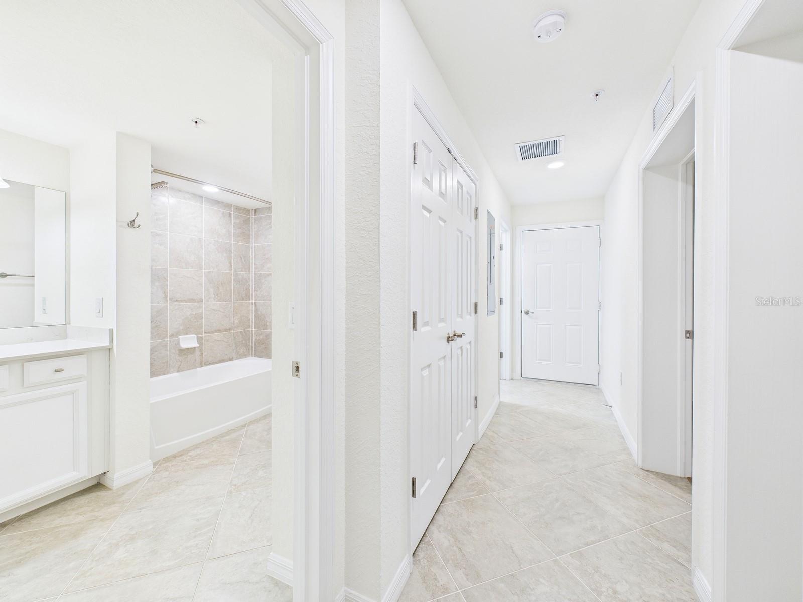 Image 45 of 57 For 12550 Ghiberti Circle 101