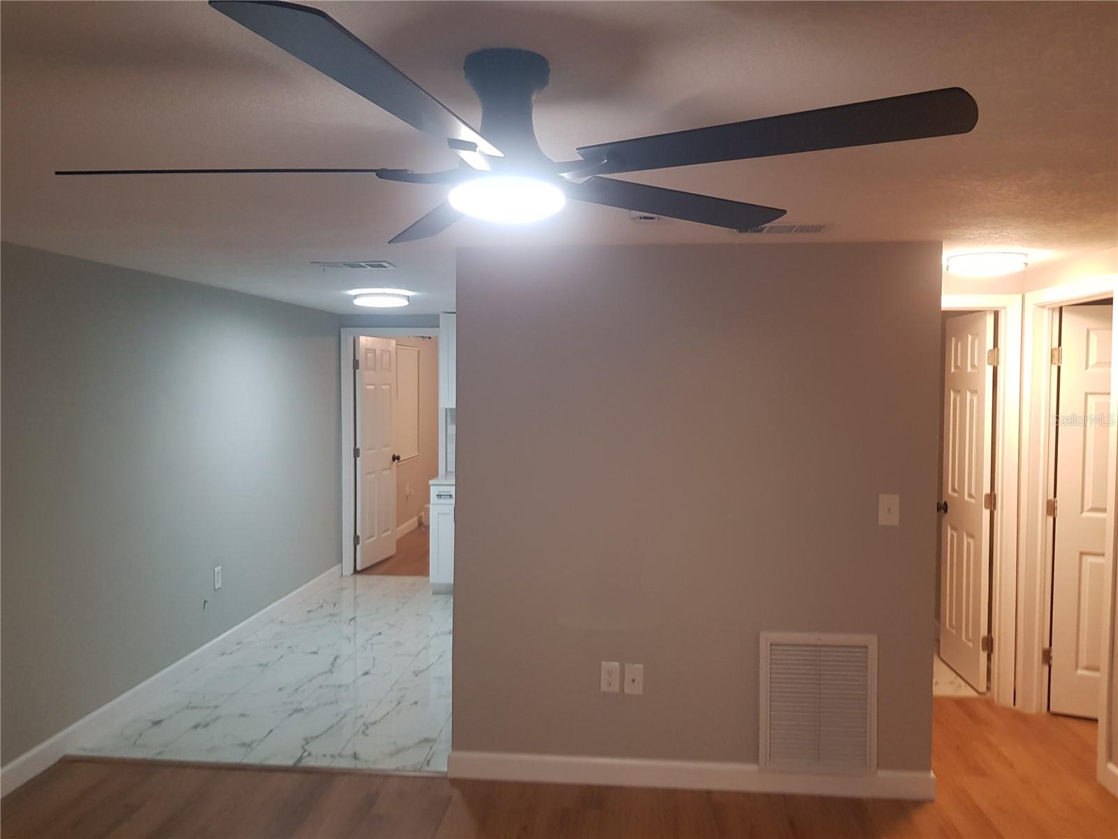 Image 17 of 100 For 311 58th Avenue E