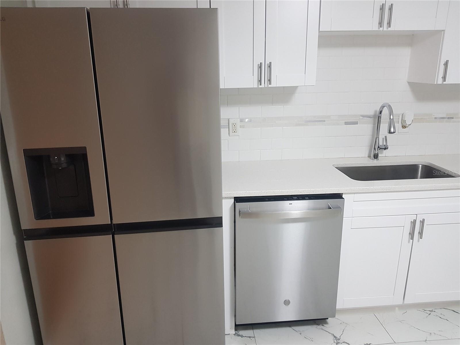 Image 43 of 100 For 311 58th Avenue E