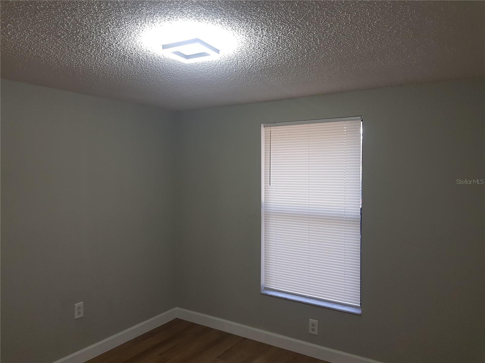 Image 60 of 100 For 311 58th Avenue E