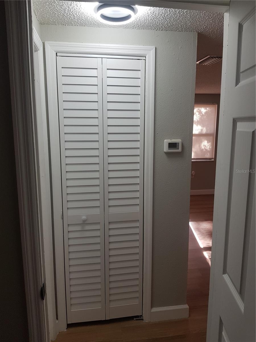 Image 63 of 100 For 311 58th Avenue E