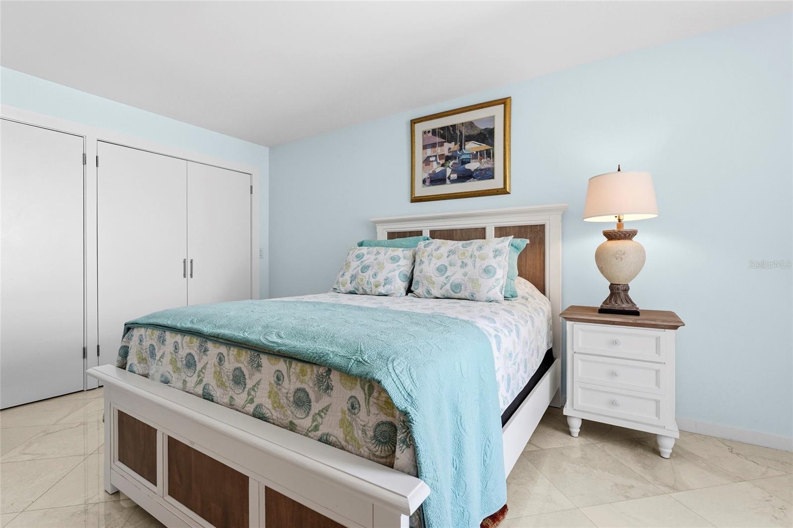 Image 45 of 91 For 2425 Gulf Of Mexico Drive 8c