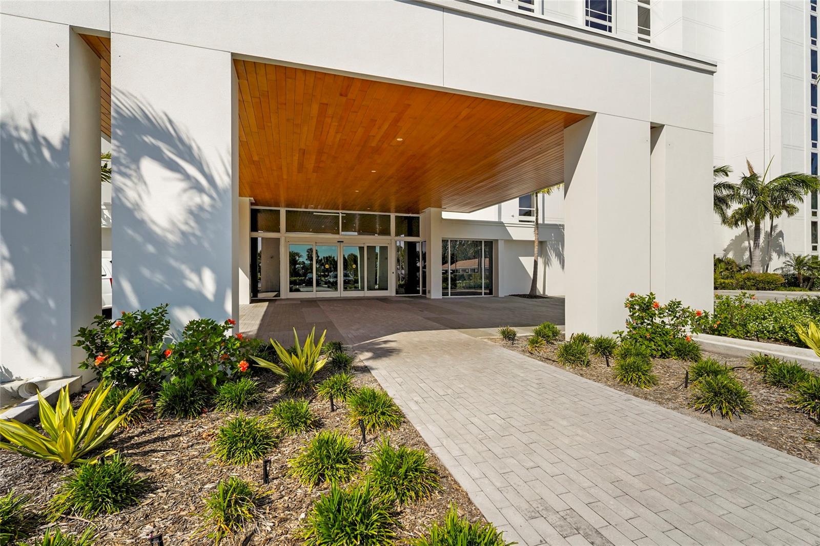 Image 68 of 91 For 2425 Gulf Of Mexico Drive 8c