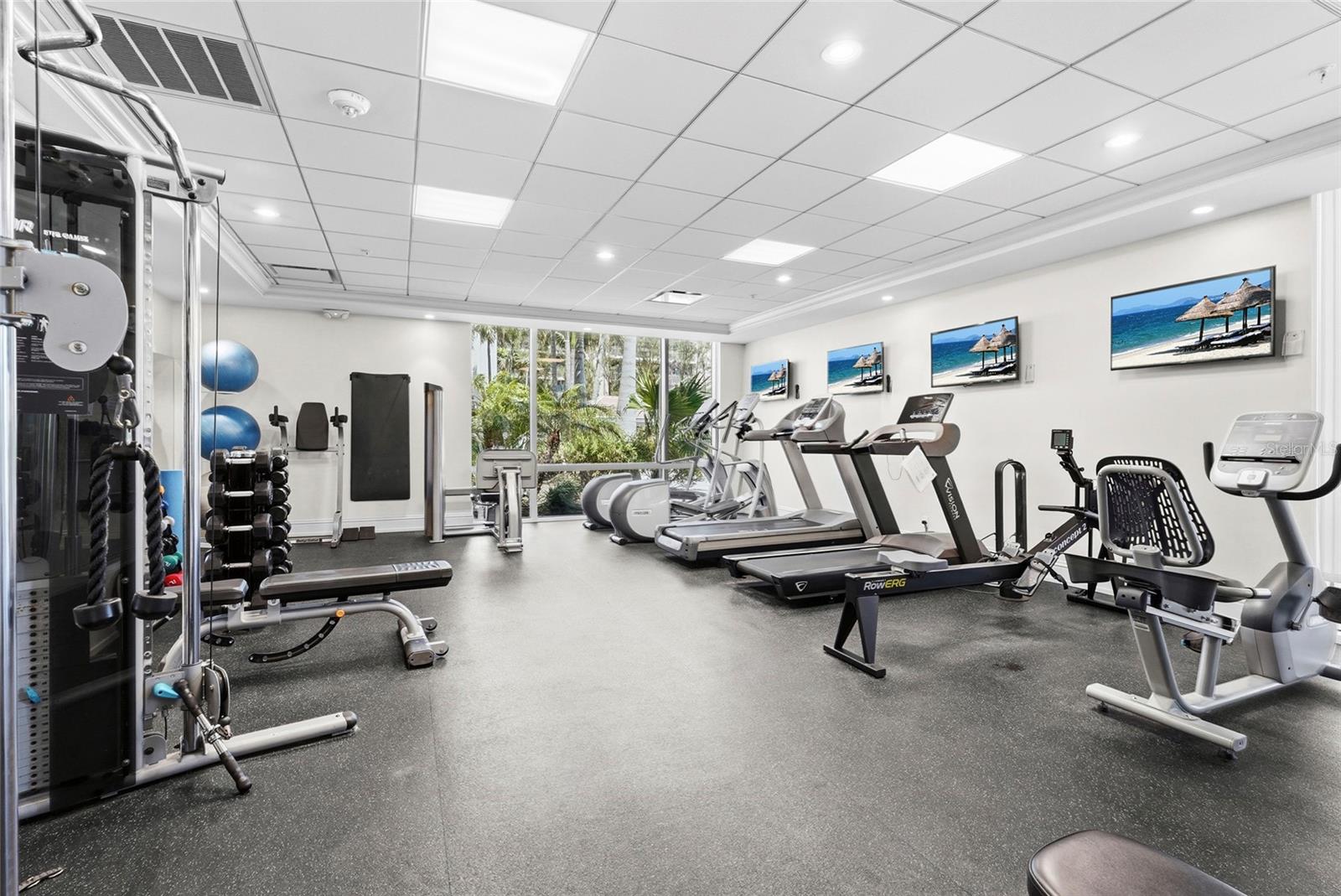 Image 71 of 91 For 2425 Gulf Of Mexico Drive 8c