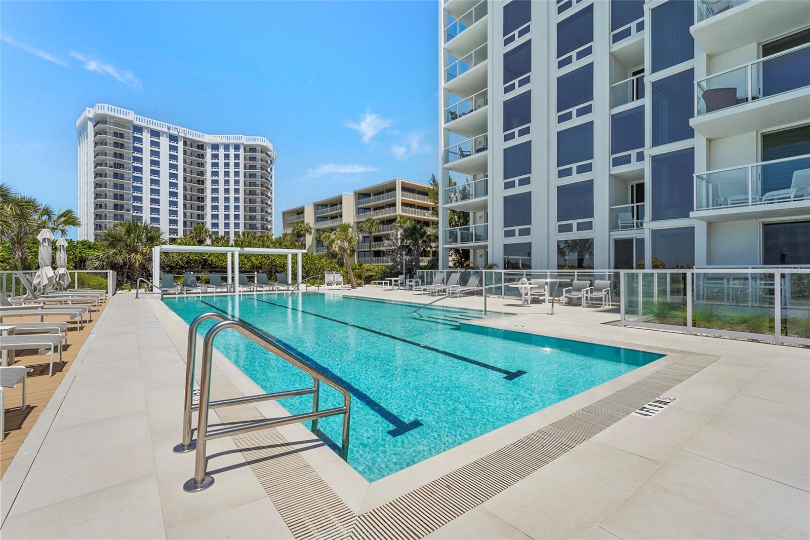 Image 80 of 91 For 2425 Gulf Of Mexico Drive 8c