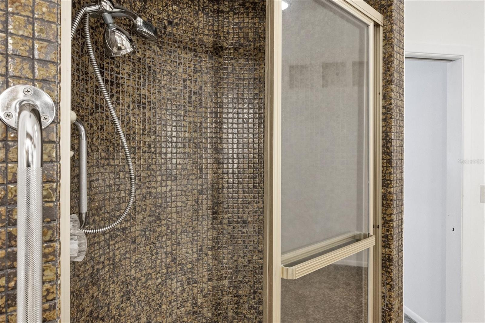 Image 39 of 57 For 2605 Desoto Road