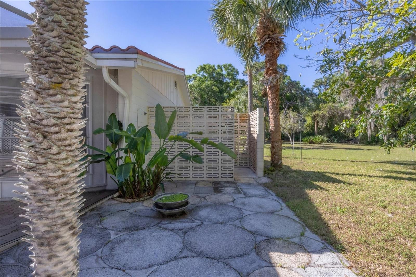 Image 56 of 57 For 2605 Desoto Road