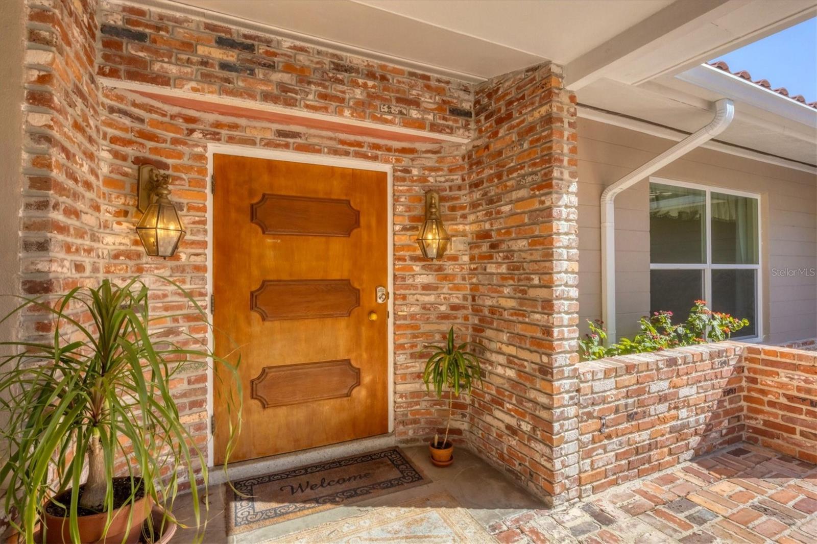 Image 9 of 57 For 2605 Desoto Road