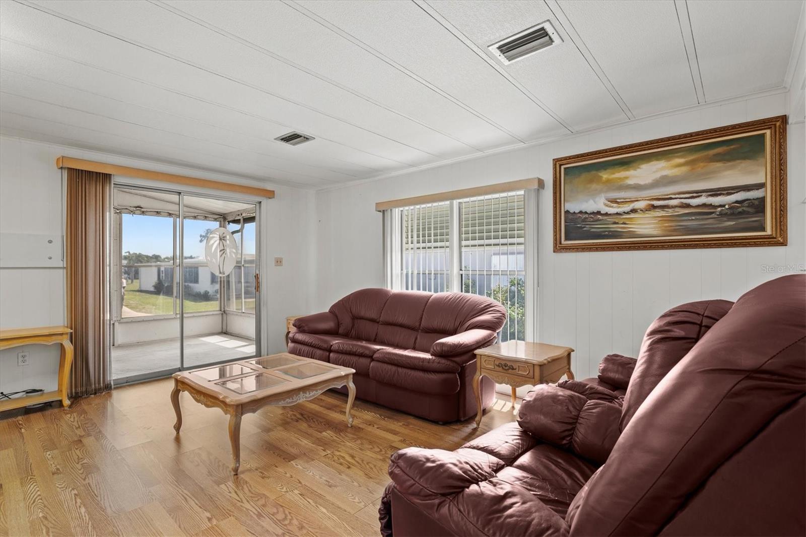 Image 14 of 59 For 5316 53rd Avenue E K28