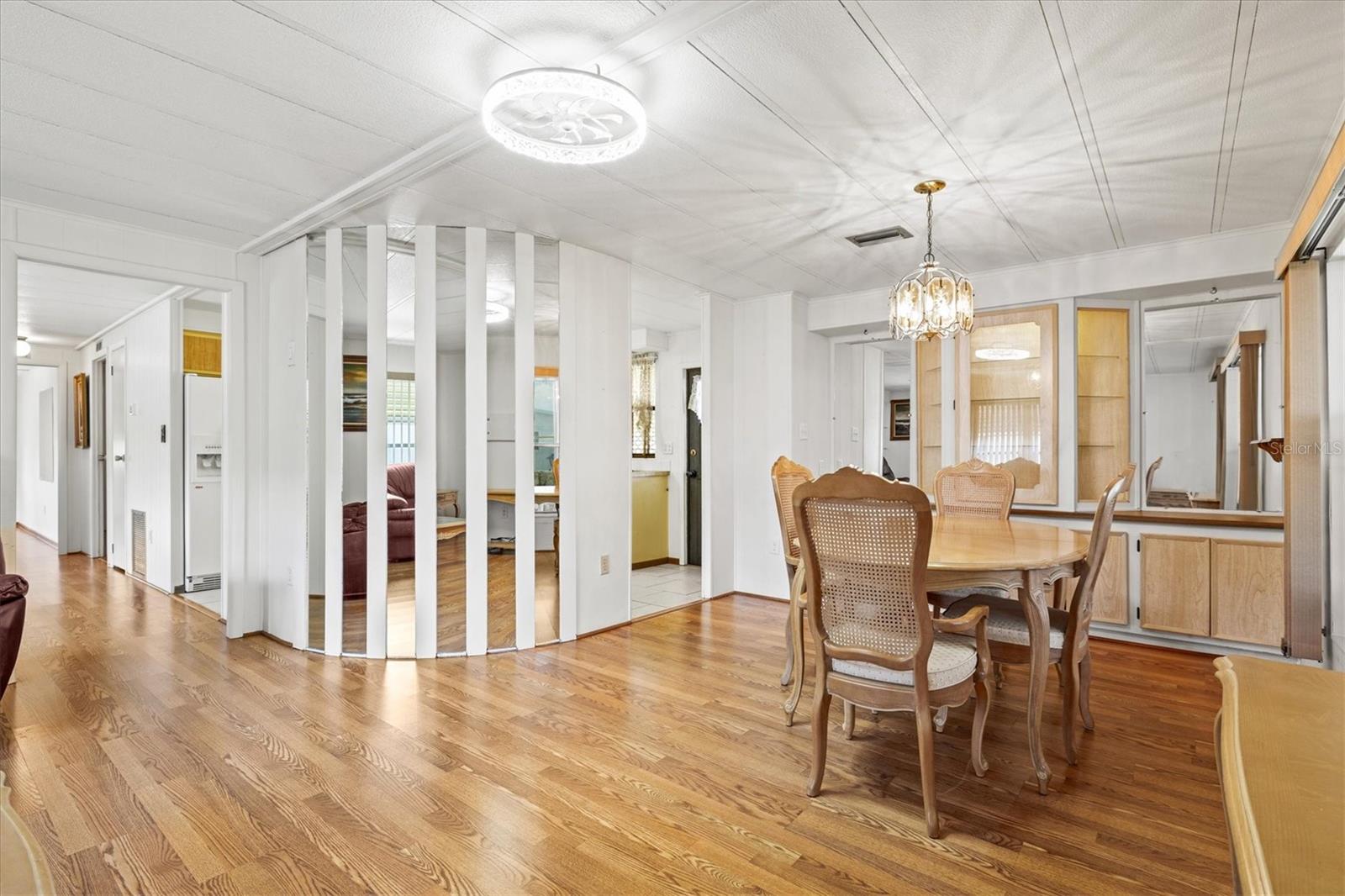 Image 16 of 59 For 5316 53rd Avenue E K28