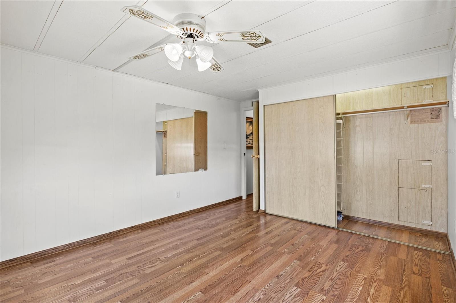 Image 27 of 59 For 5316 53rd Avenue E K28